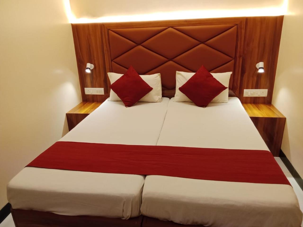 Saigal Guest House Bombaj Zewnętrze zdjęcie