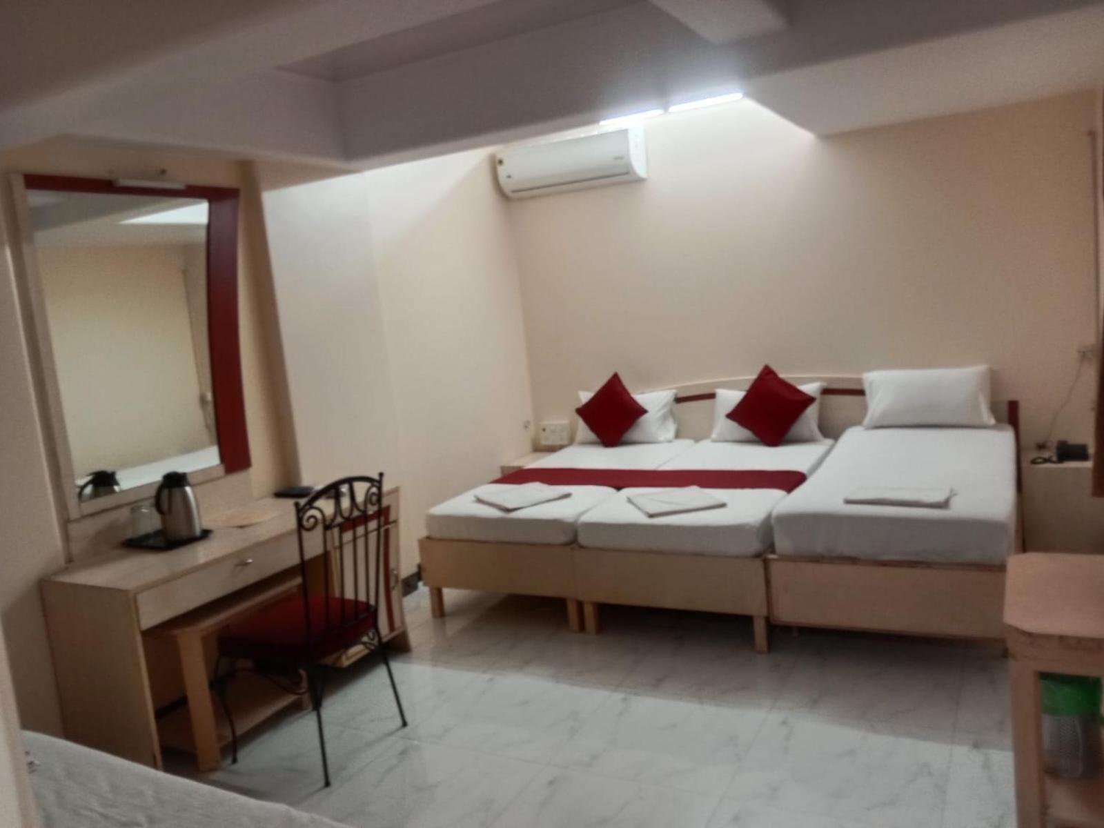 Saigal Guest House Bombaj Zewnętrze zdjęcie