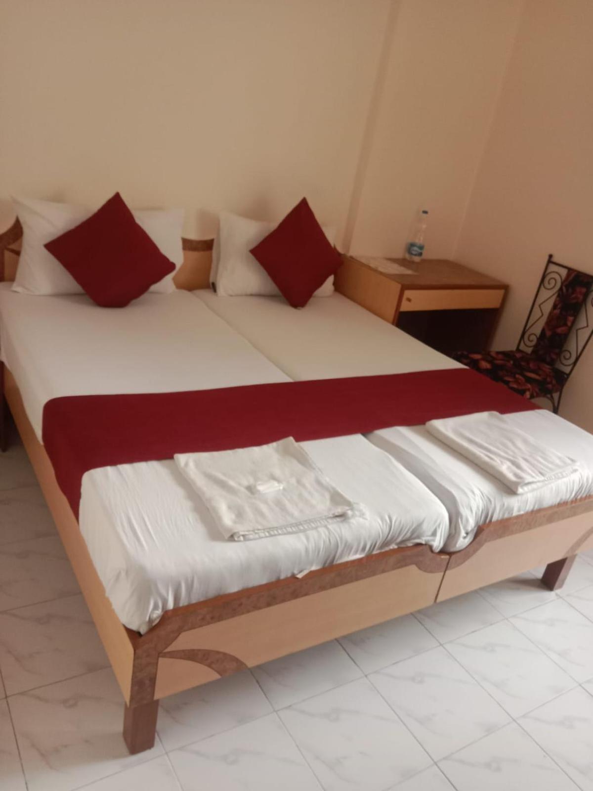 Saigal Guest House Bombaj Zewnętrze zdjęcie